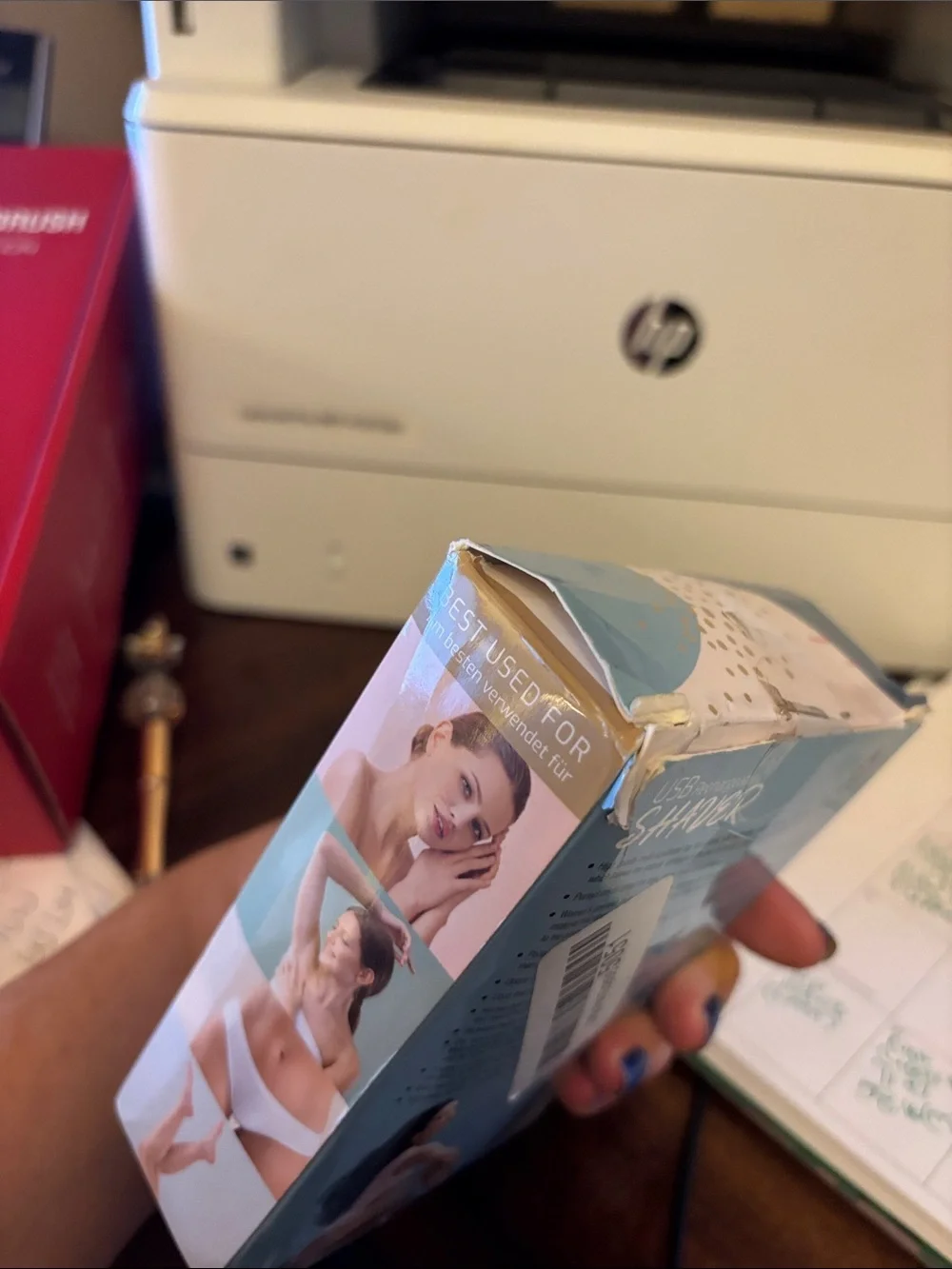 Pursonic USB Rechargeable Shaver — Mint Green. Box dented from shipping.